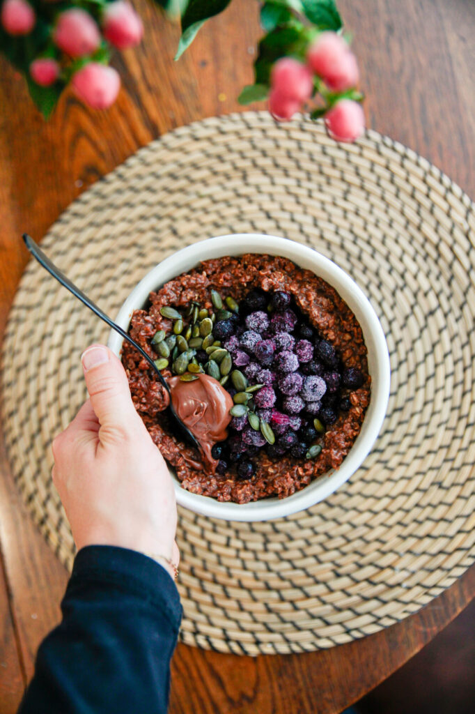 gruau protéiné au chocolat et à la PVT
